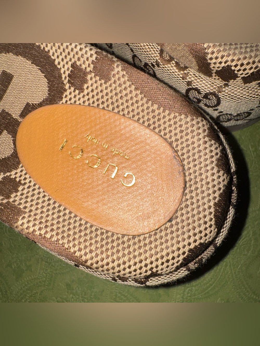 Gucci Beige GG Canvas Womens Slide Sandals - Picture 3 of 10